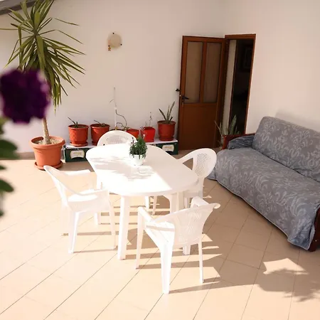 Alemannia Apartman Berat