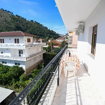 Alemannia Appartement Berat