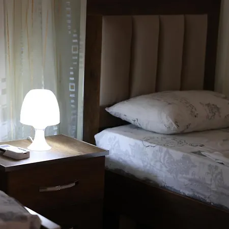 Alemannia Apartman Berat