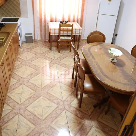 Alemannia Berat